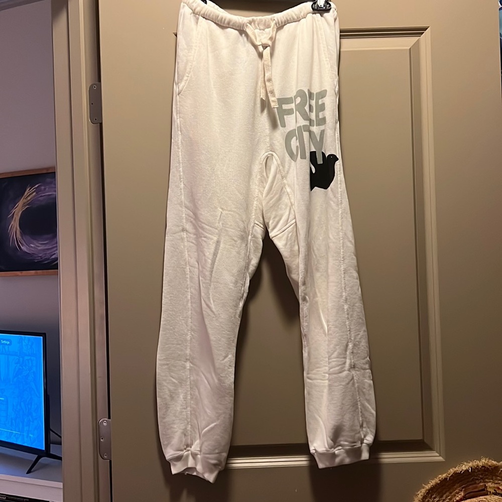 Freecity Superfluff Pocket Lux Sweatpant